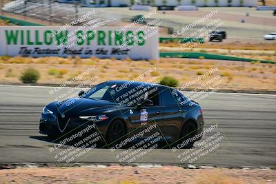 media/Oct-18-2025-Extreme Speed (Sat) [[d6d7e1fef1]]/Group 5/Session 2 (Turn 3)/